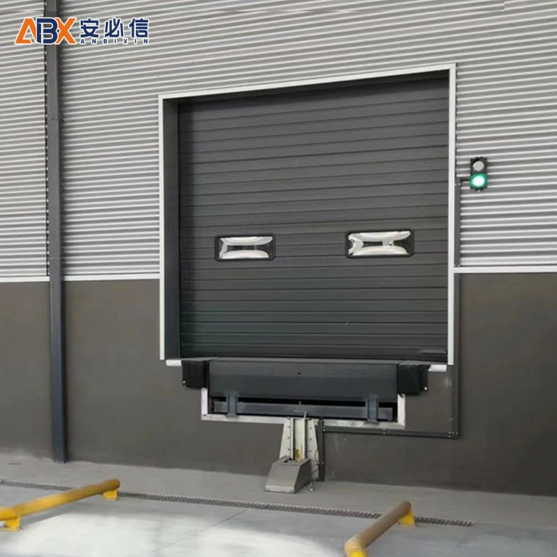 威海铝板提升门
